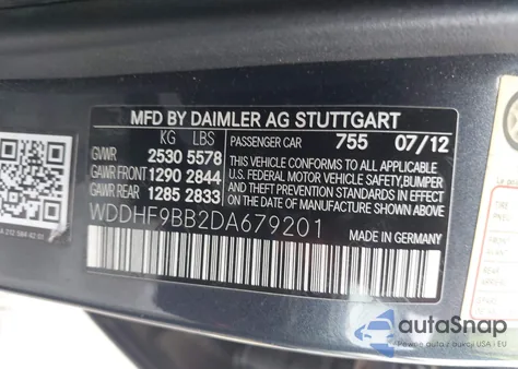 2013 Mercedes-Benz E 550 4Matic из США, поврежденный, VIN WDDHF9BB2DA679201